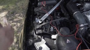 Установка аккумулятора на Mercedes-Benz W205 1.6 TDi C-класса