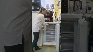 Морозильник "Бирюса" 648 140л.