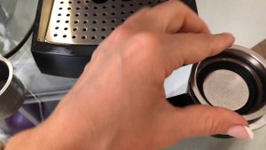 ОБЗОР КОФЕВАРКИ DE'LONGHI 15 BAR PUMP ESPRESSO MAKER