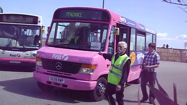 Tamar Link Mercedes vario entering Penzance on CBPS day смотреть онлайн
