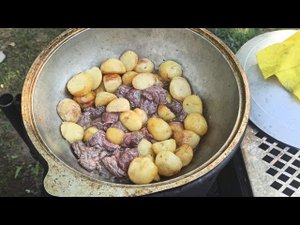 готовим лосятину с картошкой в овощах!