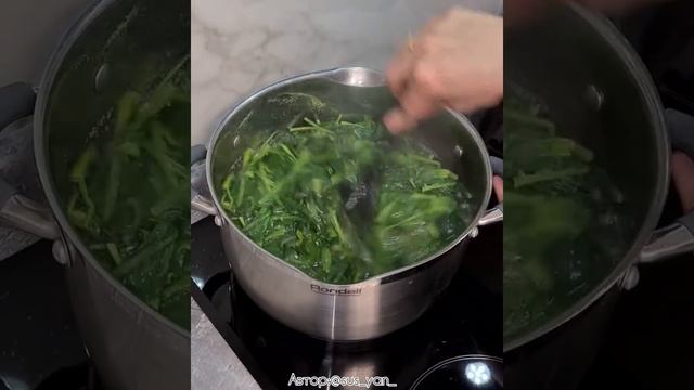 Шпинат. Очень простой и вкусный рецепт