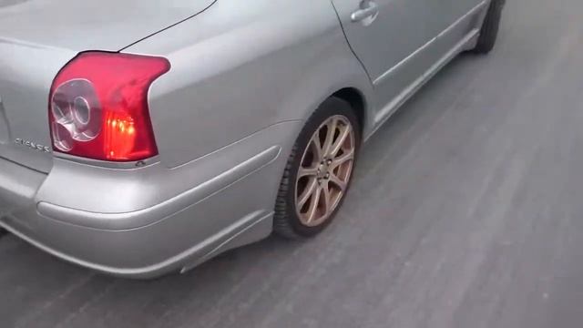 Видео-тест автомобиля Toyota Avensis (AZT250-0038563, 1AZ-FSE, серебро, 2006г) смотреть онлайн