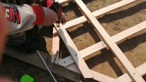 Деревянная решётка