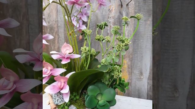 Изящность. Композиция из искусственных цветов. смотреть онлайн