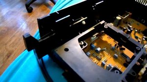 PHILIPS AK630 ремонт и профилактика CD проигрывателя.