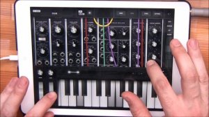 Moog Model 15 for IPad demo 1: TB 303 and trance lead