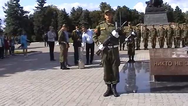 Частичку Вечного огня из Вязьмы передали в Кардымово смотреть онлайн