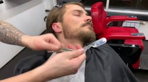 Оформление бороды или моделирование бороды #shorts #barber #beard #борода