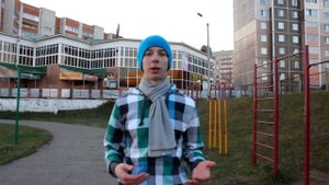 Обороты стоя на турнике