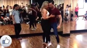 Осень она не спросит. Под гитару. cover