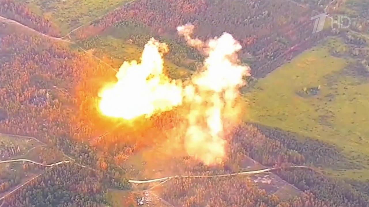 На Запорожском направлении военные летчики и артиллеристы РФ нанесли удары по позициям противника