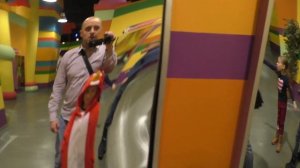 Самый большой в Европе крытый Парк Аттракционов Макс на самых крутых аттракционах Американские горк