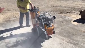 Швонарезчик Husqvarna FS 524