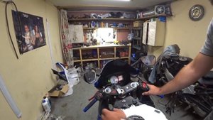 Восстановление Suzuki GSX-R 600 с Copartа для новичка|Гаражные разборки|Rebuilding a WRECKED GSXR.