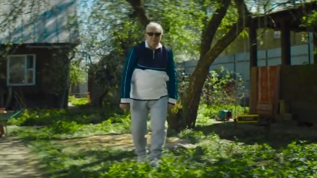 Клещевик супер кукарача.Дед читает рэп.Реклама химии от вредителей.Полная версия смотреть онлайн