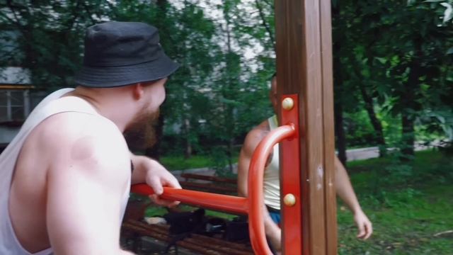 ТРЕНИРОВКА НА ТУРНИКАХ С ДАНИЛОЙ СТЕПАНОВЫМ смотреть онлайн