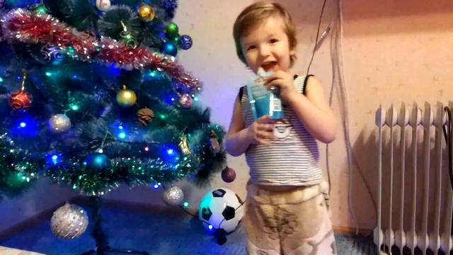 Сисика на ёке (шишка на ёлке) смотреть онлайн