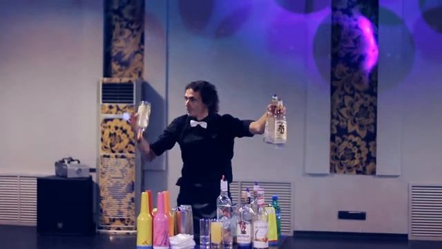 БАРМЕН-ШОУ САМАРА , Михаил Денисов смотреть онлайн