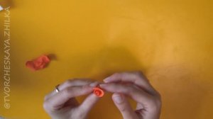 Поделки из природных материалов | Поделки из шишек / каштанов / рябины