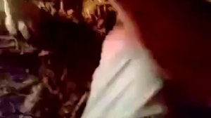 Дебил залез в собачью будку