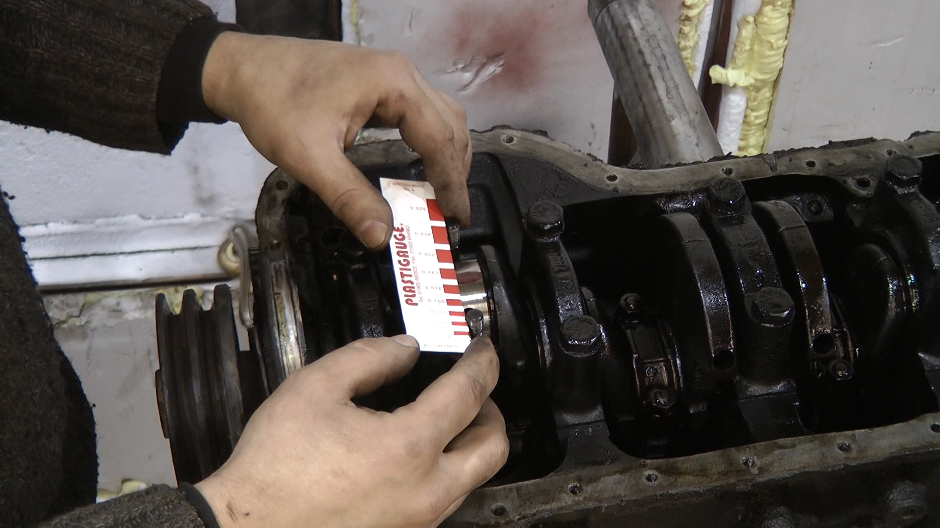 как снять шкив коленвала. коленчатый вал как открутить. коленвал жигули ваз 2106. съемник шкива коленвала toyota. откручиваю болт шкива коленвала двигатель к24а1.