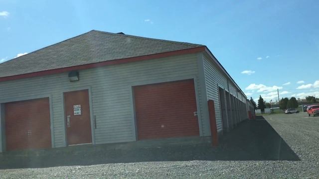 Где я храню свои вещи - Склад в Канаде смотреть онлайн