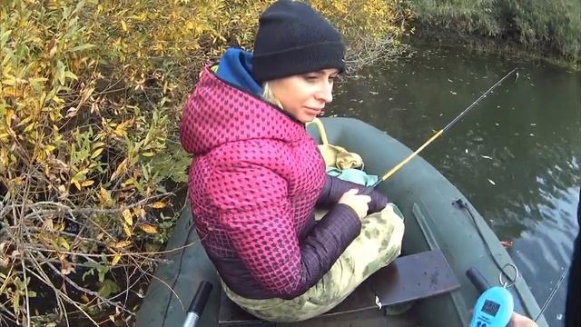 ЖОР ЩУКИ!Часть 2! Сплав по малой реке в конце сентября#рыбалка #малаярека ##жорщуки #щуканаспиннинг