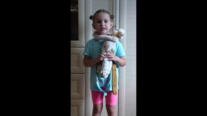 Каждый маленький ребенок вылезает из пеленок...