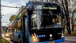 Информатор автобуса т72. Метро Варшавская - Проезд Карамзина.