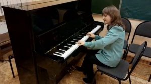 Русская народная песня. "Как пошли наши подружки..."