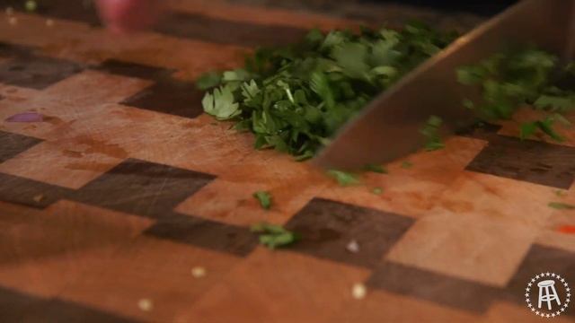 This Is Not Your Typical Pad Thai Soup смотреть онлайн