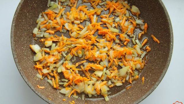Рыбный суп из консервированного тунца с рисом