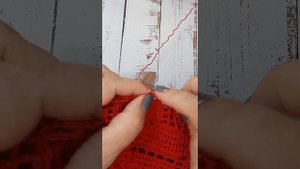 Горловина на спинке. Филейное вязание.