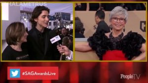 Интервью Тимоти Шаламе с его мамой Николь для People TV на красной дорожке SAG AWARDS 2018
