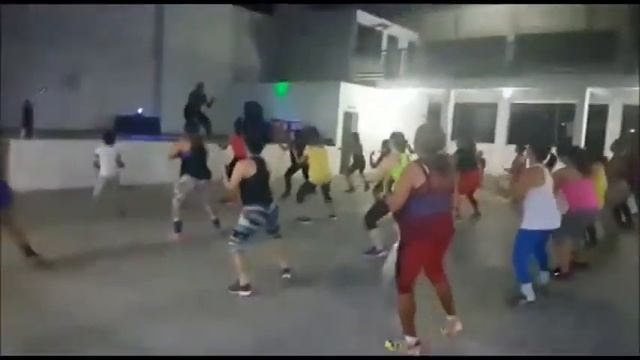 Wilton Lima in Soy para tí - Zumba Fitness - Bachata смотреть онлайн