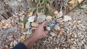 3 эксперимента . Глина с камнем? . Исчезнет ли песок с берега ? Чем находиться ножик ?