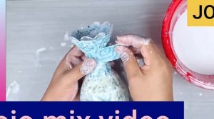 Лайфхак как сделать из пластиковых бутылки этот шедевр