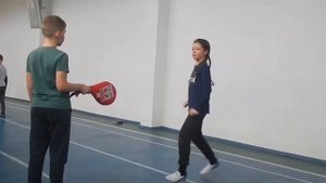 Тхэквондо удар двойной бандал