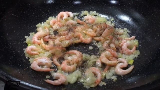 Паста с креветками в чесночно -сливочном соусе ! Вкусное блюдо за 20 минут! смотреть онлайн