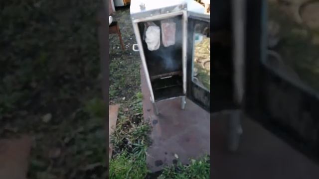 Коптильня своими руками холодного и горячего копчения.  Коптильный шкаф из нержавейки без сварки.