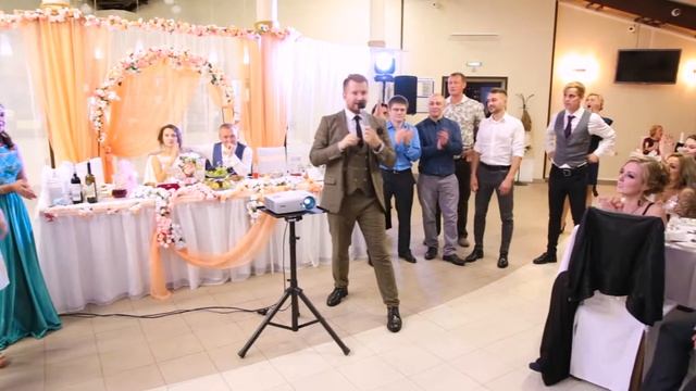 Ведущий Илья Большаков смотреть онлайн