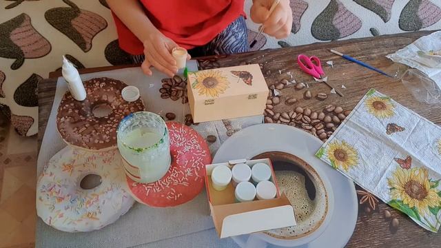 Декорируем чайный домик в технике декупаж смотреть онлайн