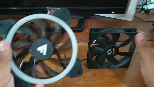 ¡Los Mejores Ventiladores Gamer! Game Factor FKG400 Optical Gaming Case Fan Kit смотреть онлайн