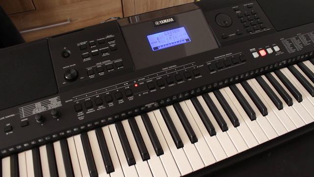 Yamaha Education Suite System - Listen Funktion beim PSR-E453 смотреть онлайн