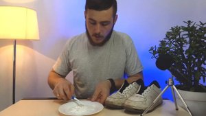 КАК ПОЧИСТИТЬ БЕЛУЮ ПОДОШВУ