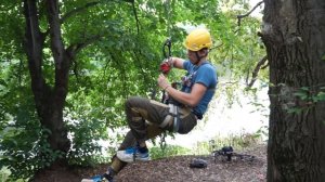 Подъем вверх, способы протягивания веревки [Спелеошкола 2.4]