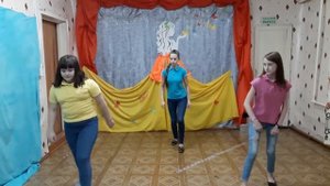 флешмоб  ко дню матери "мамонтенок"