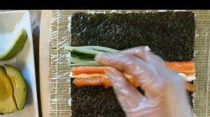 Green Dragon Roll Sushi Recipe: Avocado,Salmon,Philadelphia chesse,Masago