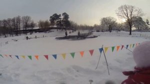 Дети ловят форель! Первая зимняя рыбалка! Платная рыбалка в "ЗаВидном"